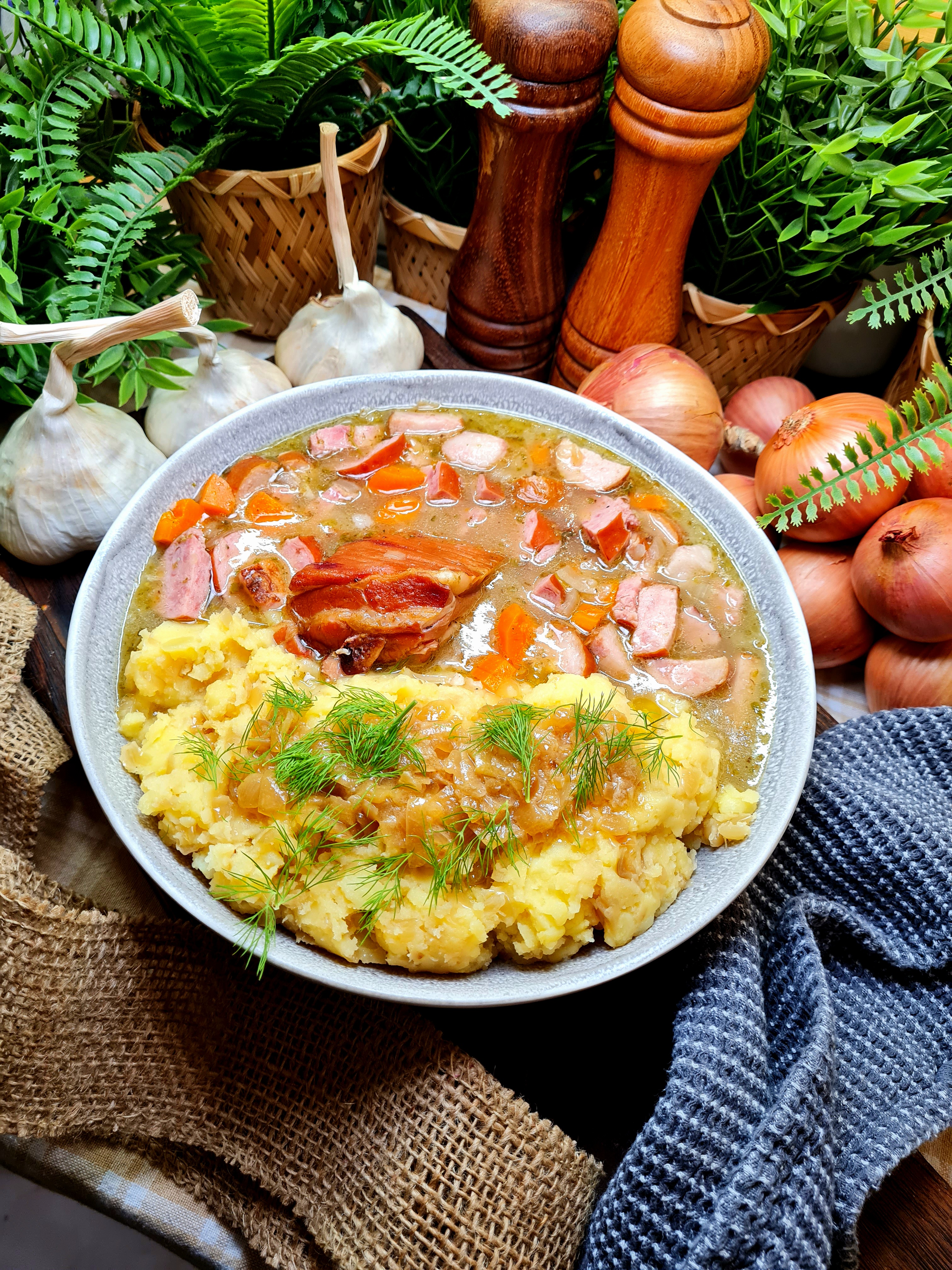 Essen, Präsentation des Essens, Brunch, Pflanze, Teller, Essen, Präsentation des Essens, Brunch, Pflanze, Teller, Essen, Präsentation des Essens, Brunch, Pflanze, Teller